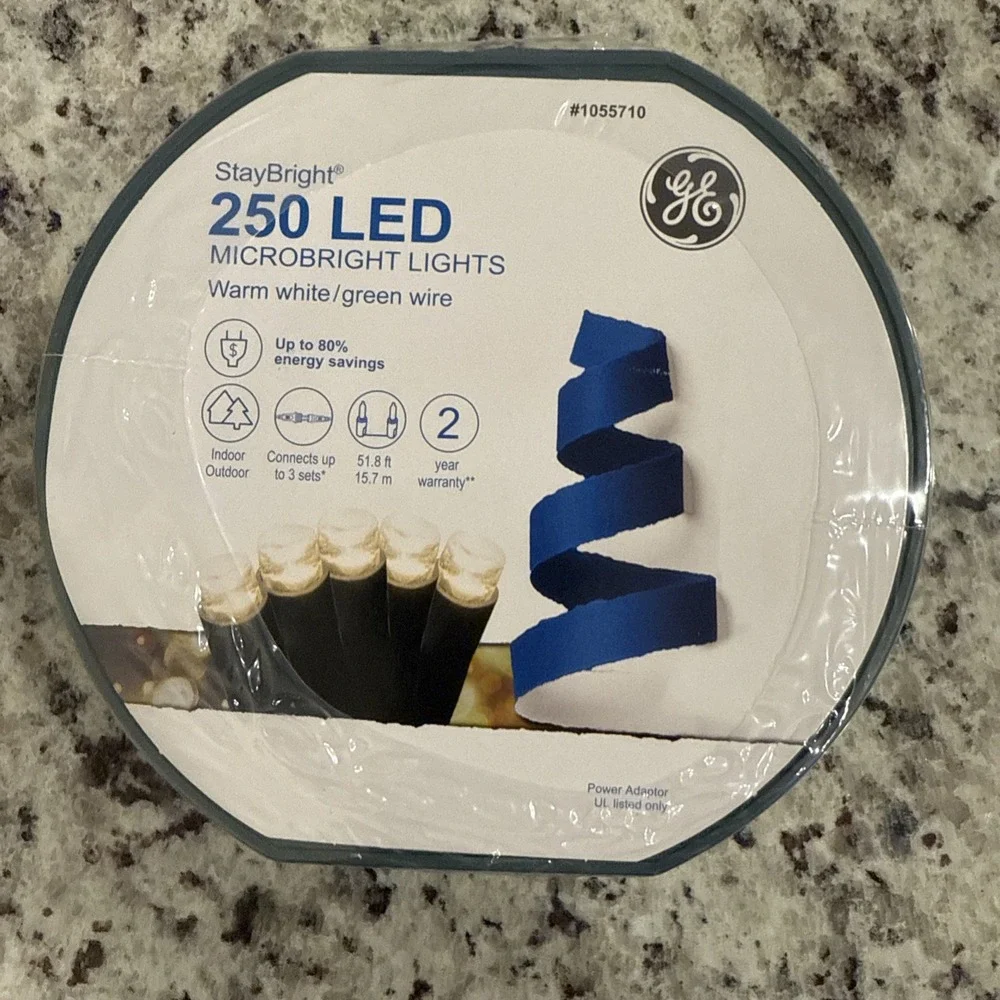 GE StayBright 250-Count 51.8-ft White Micro LED Christmas String Lights